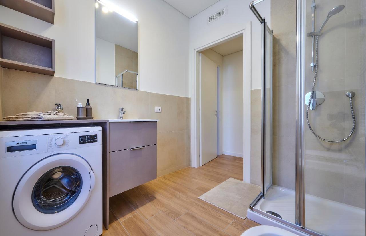 Lecco Lake Apartments Villa Liberty Kültér fotó